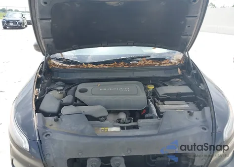 2014 Jeep Cherokee Sport из США, поврежденный, VIN 1C4PJLAB1EW143136